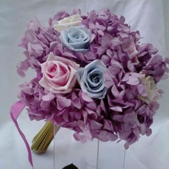 Buquê de noiva flores preservadas hortênsia lilás – Flor de Cór – Flores  Naturais Preservadas
