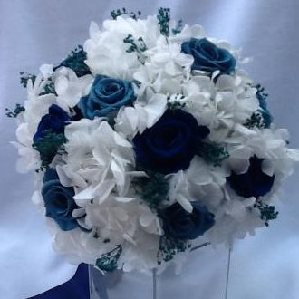 Buquê flores preservadas rosas turquesa e azuis e hortênsias – Flor de Cór  – Flores Naturais Preservadas