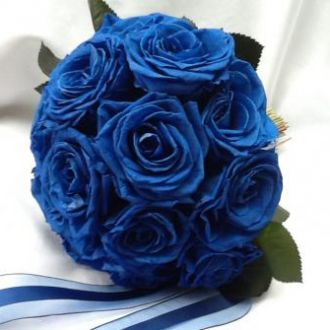 Buquê de rosas azuis preservadas – Flor de Cór – Flores Naturais Preservadas
