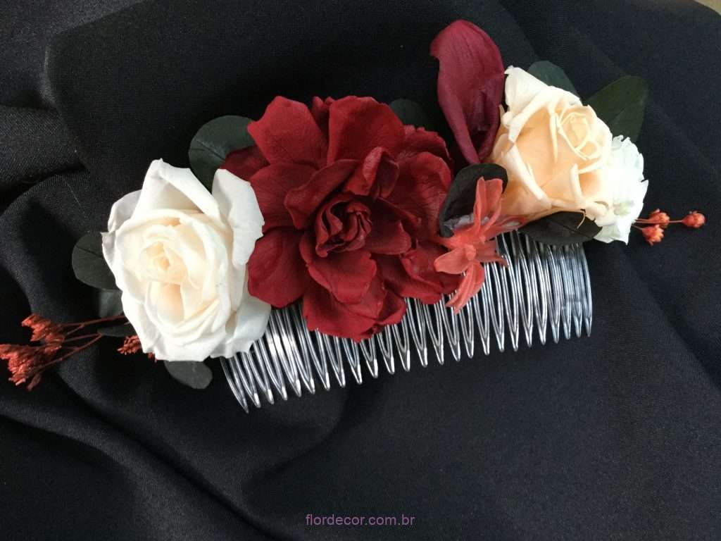 flores de cabelo marsala e outros tons