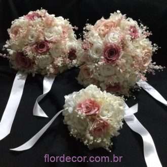 Buquê de dama de honra flores naturais preservadas