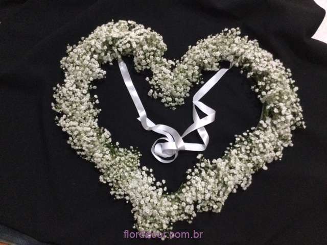 Porta Alianças coração de mosquitinhos frescos